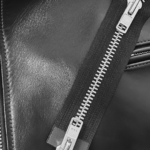 シングルジップとダブルジップのファスナー比較（Y2レザー・ライダースジャケット）