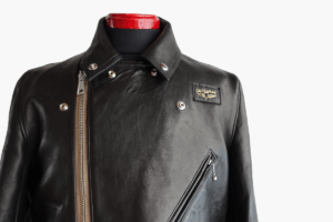 ルイスレザー　サイクロン　Before