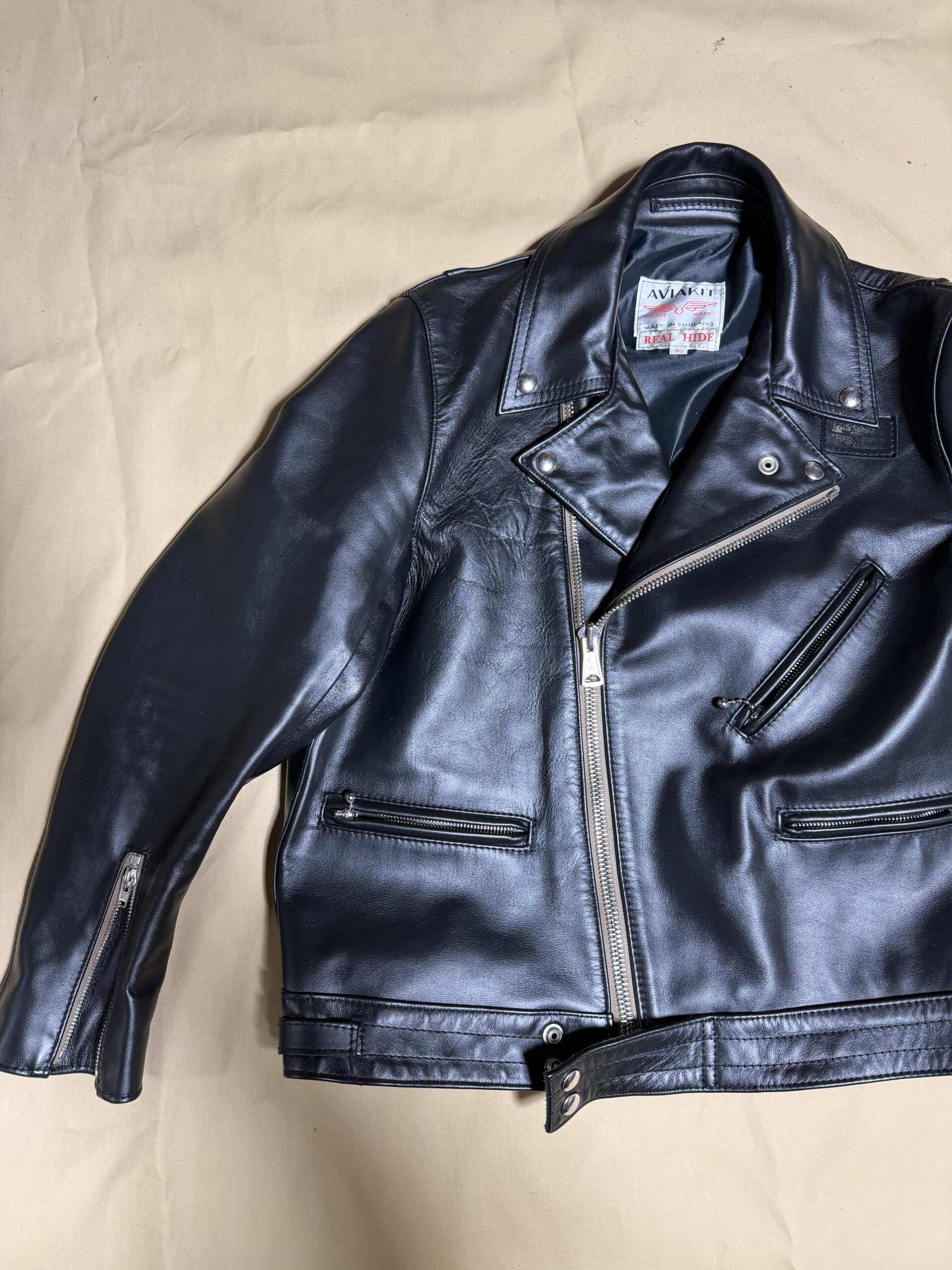 ルイスレザー サイクロン｜身幅の拡張事例